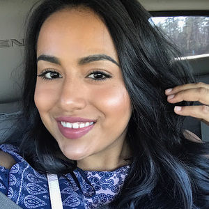 Meet your Posher, Kenia